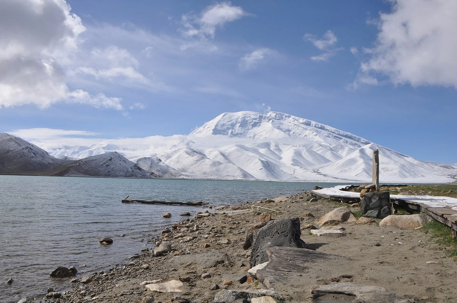 2026 Pamir Autumn Route A | 7-Day 6-Night Private Tour from Kashgar, Pamir Plateau Snowy Wonderland