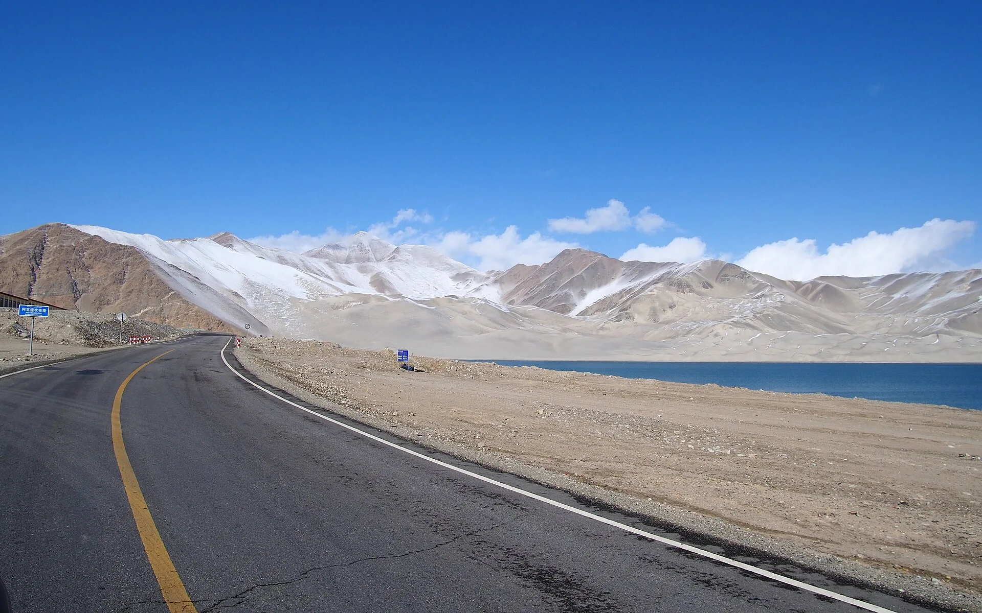 2026 Pamir Autumn Route B | 7-Day 6-Night Private Tour from Kashgar, Snowy Peaks, Desert & Ancient Cities