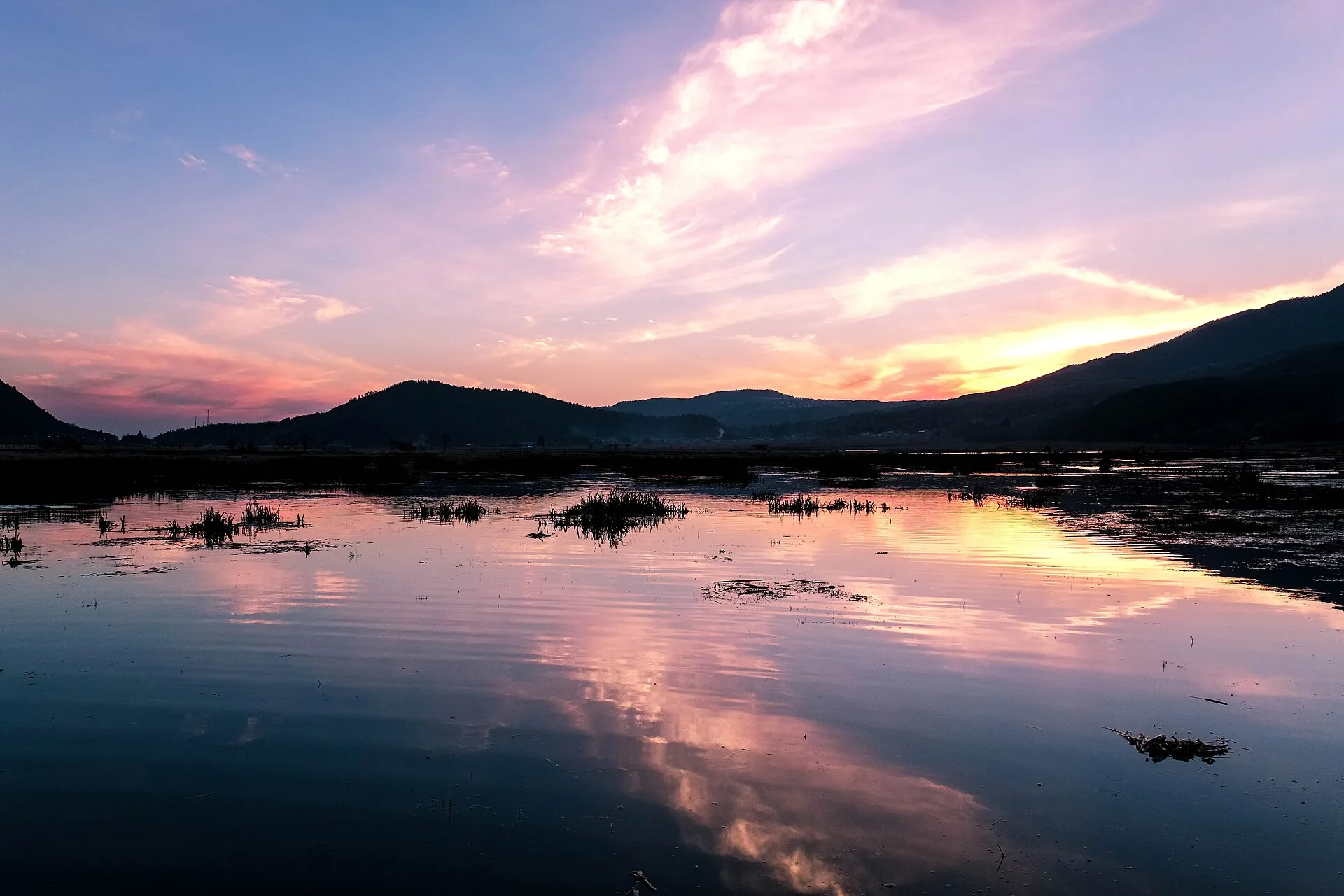 West Yunnan: Dali, Tengchong & Mangshi | 6 Days Small Group | Dali + Heshun Town + Rehai Hot Springs + Beihai Wetland + Mangshi, 2-7 pax - Yunnan 4