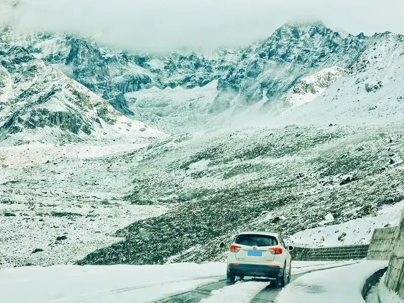 Sichuan-Tibet Highway First Experience: The Ultimate Practical Guide for First-Time Tibet Travelers