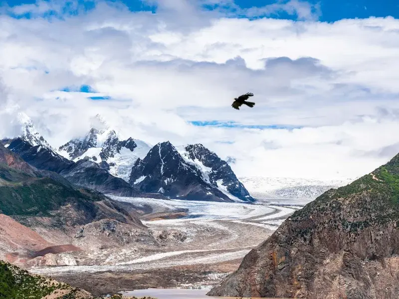 Ranwu Lake + Laigu Glacier Complete Guide: G318's Most Beautiful Lake and Glacier - Spot Guides