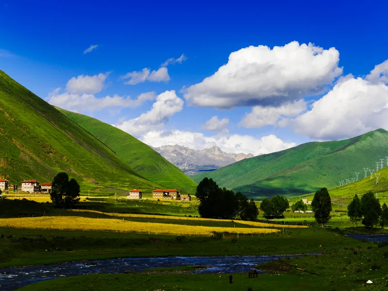 Kangding + Mugecuo + Xinduqiao Guide: The First Sweet Taste of G318 Sichuan-Tibet Highway - Route Guides