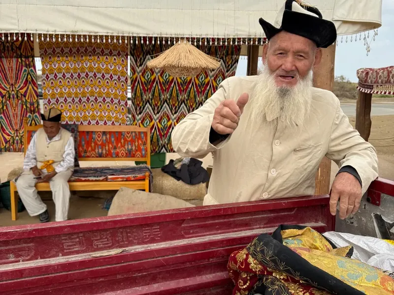 Is Lopnor Village Worth Visiting? Poplar + Desert + Lop Culture Experience